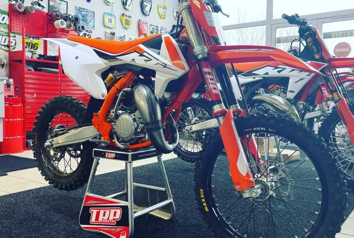 Préparation de moteurs et suspensions à Laon