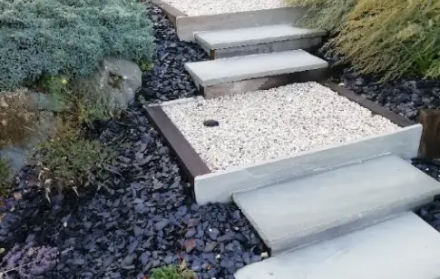 CzEaOmwsM9jKjqmanM3Re17SsdNdUpL3YkJARAgq