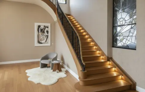 gemini-2.5-flash-image_garde_tout_tel_quel_ne_change_rien._decoration_cocooning_moderne_design_avec_des-0