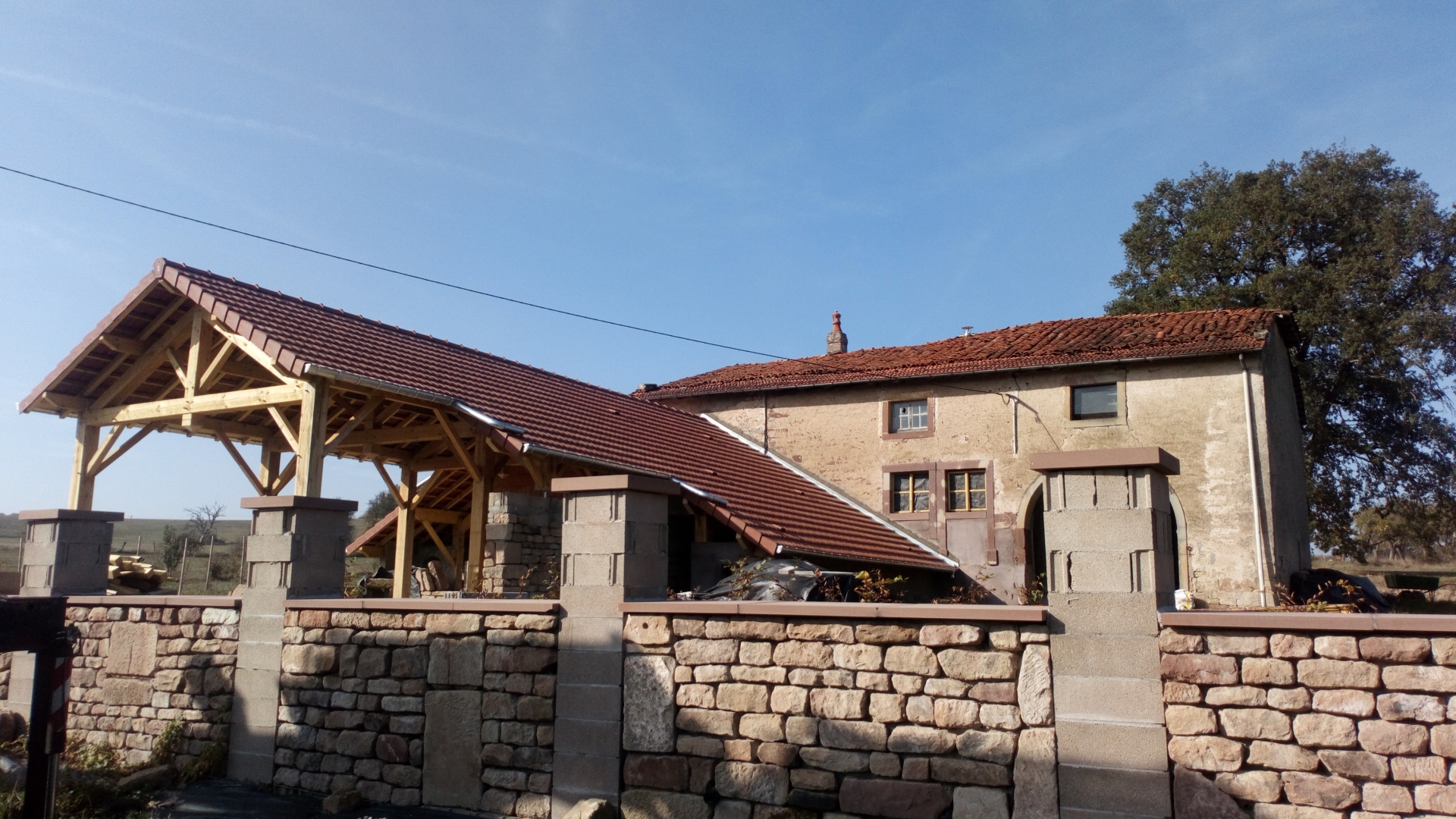 Charpente et couverture dans les Alpes