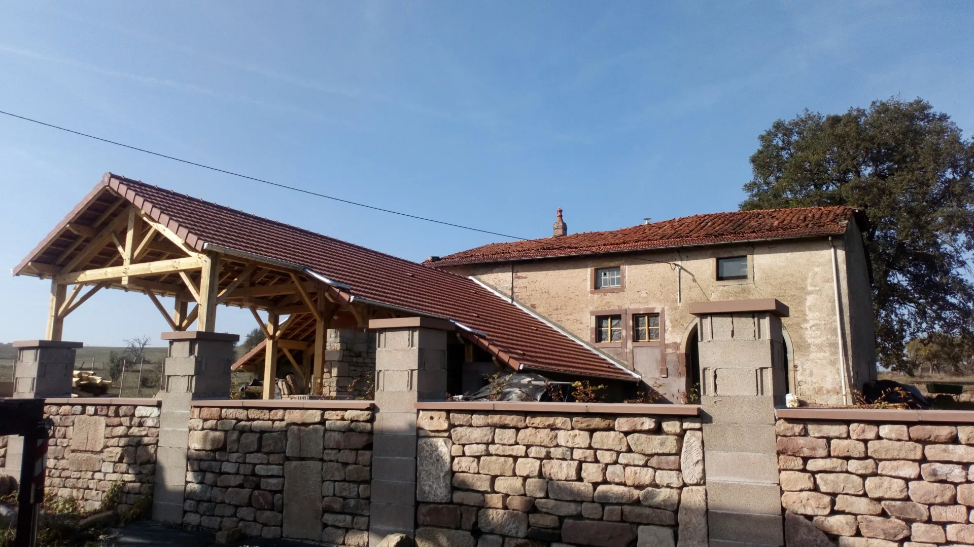 Charpente et couverture dans les Alpes