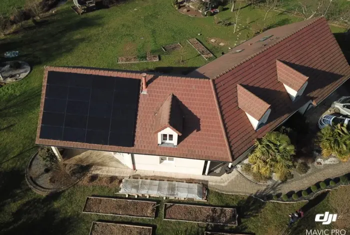 Installation de panneaux solaires à Besançon