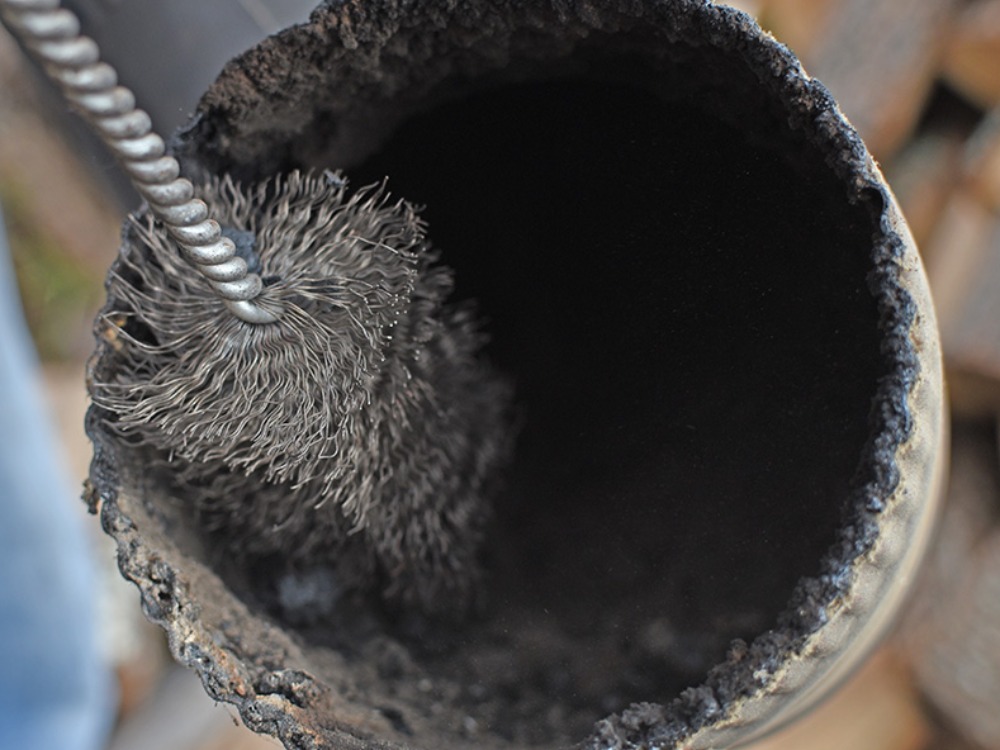 Entretien de conduits au sud de la Mayenne