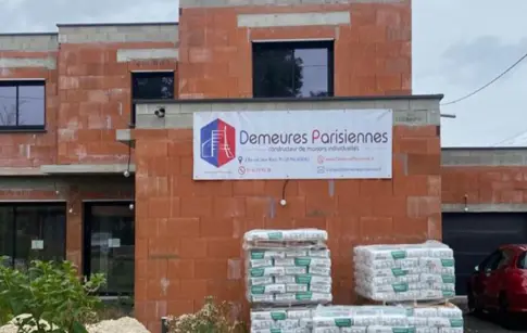 SAS DEMEURES PARISIENNES