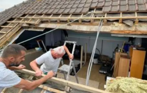 MONSIEUR DAVID CASTRO (ARTIZOL)