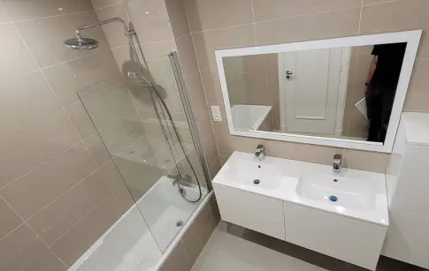 33kmBXywPnq6V4rVK0KWlu3FoDnJ1tFFQuHrjNmP