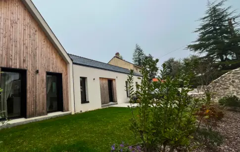 xRUHowA5A4tDz6KqSFzcOJmxxt7bXhau24rKM88l