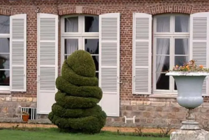 Volets et portes sur-mesure en Île-de-France