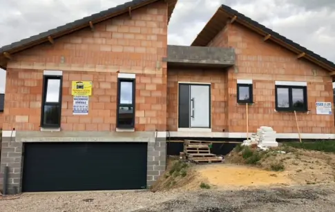 FERMETURES LILO ET FILS-01